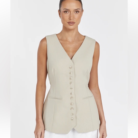 DISSH Tops - Dissh Celine Vest NWT